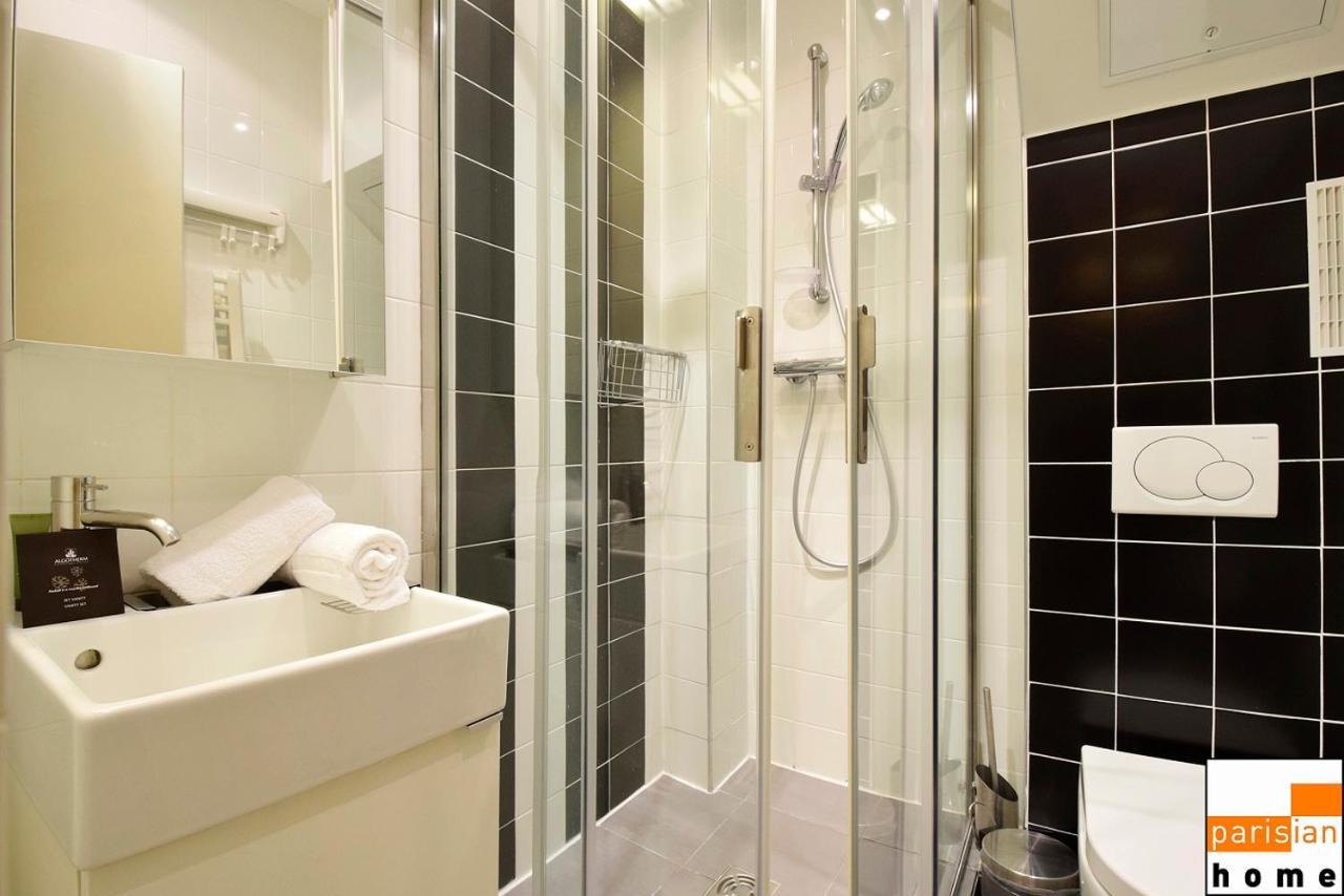 Parisian Home L Bellan Luaran gambar